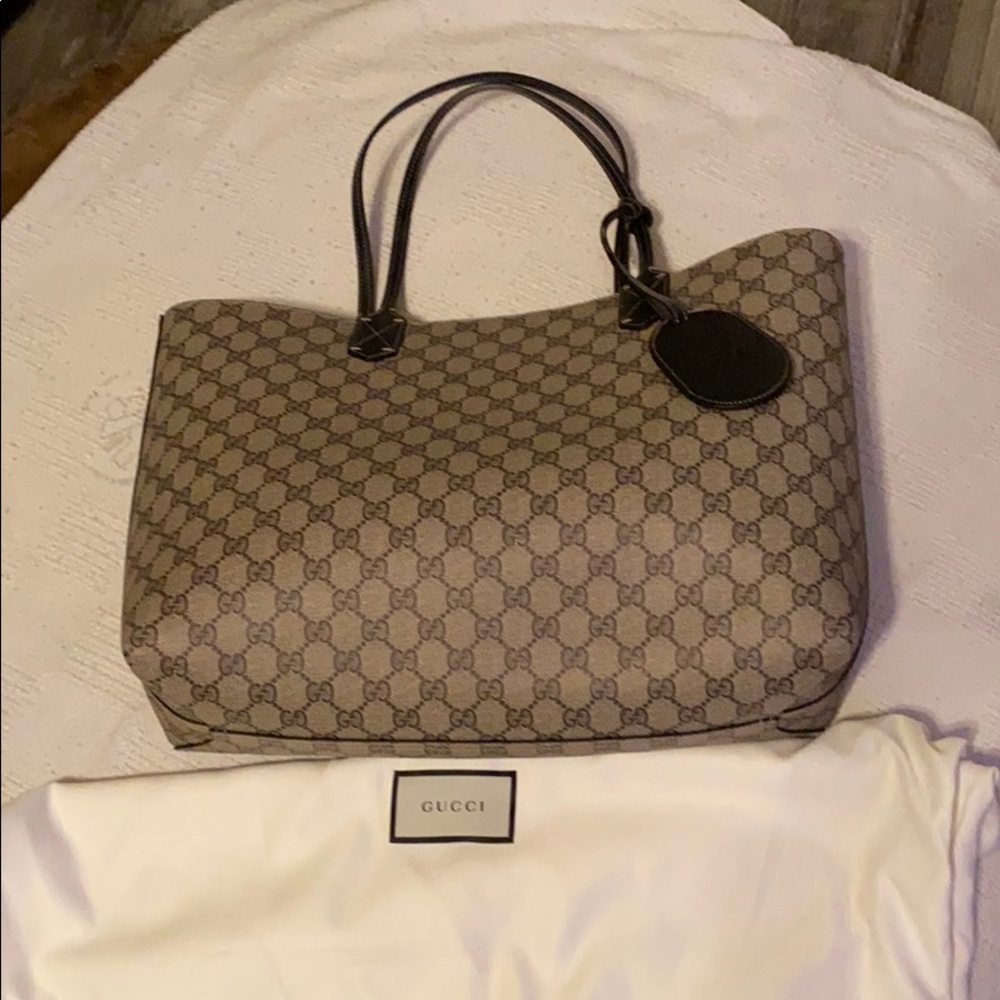 Gucci Reversible Tote with GG Coated Canvas/Black - Picture 5 of 13